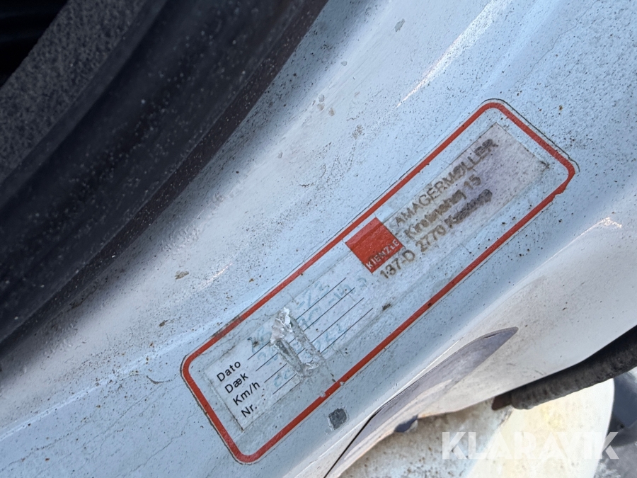 Renault lastbil – med skiftelad, lift og container Renault Midlum