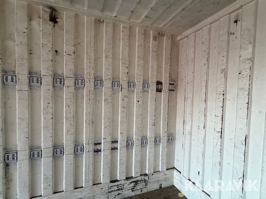 Renault lastbil – med skiftelad, lift og container Renault Midlum