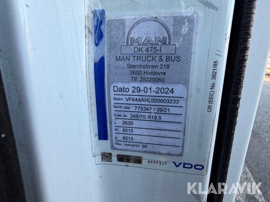 Renault lastbil – med skiftelad, lift og container Renault Midlum