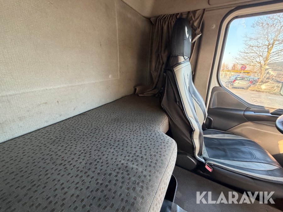 Renault lastbil – med skiftelad, lift og container Renault Midlum