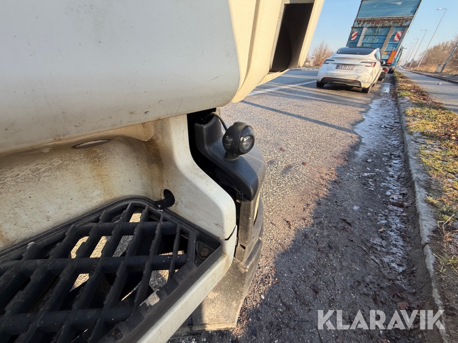 Renault lastbil – med skiftelad, lift og container Renault Midlum