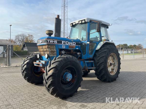 Traktor Ford TW-15