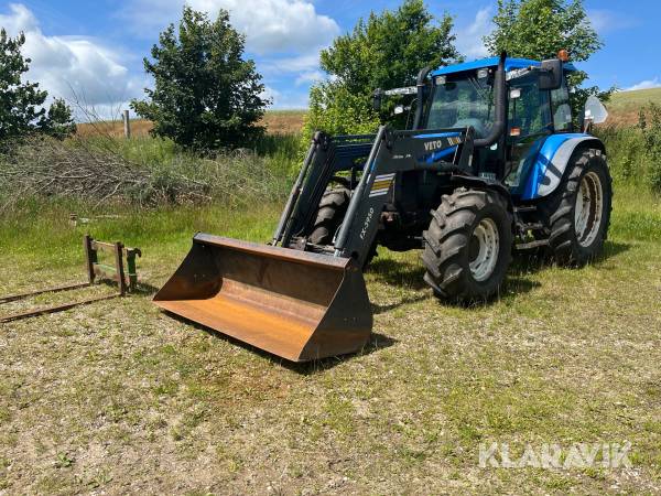 Traktor New Holland TS 115