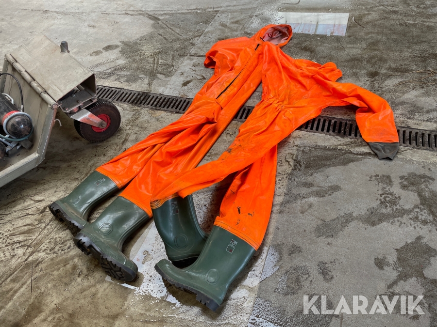 Blandet Lot af redningsudstyr til dyr