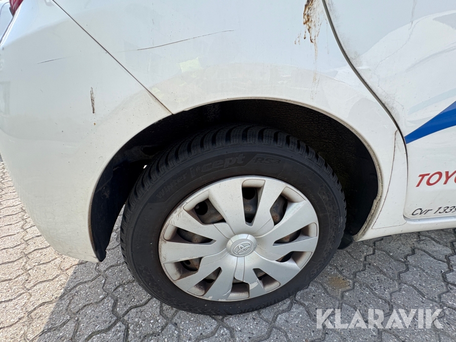 Varebil Toyota Yaris Van 1.5 Hybrid e-CVT