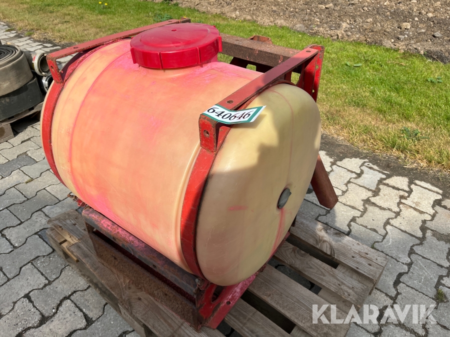 Vandtank Hardie 200 med A-ramme