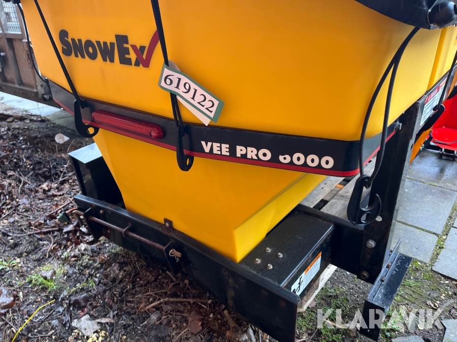 Saltspreder SnowEX Vee Pro 6000, Greve, Klaravik auktioner