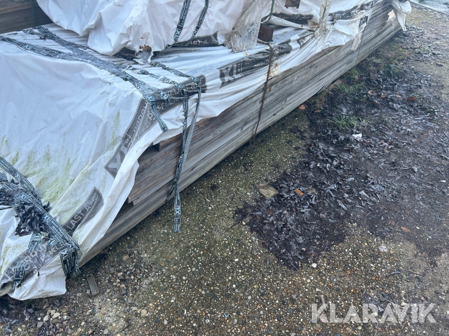 Fyrtræ 460 meter cirka 95–155 styk