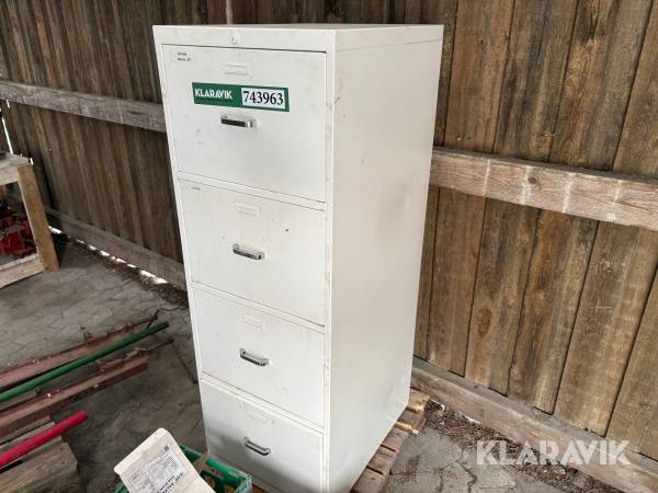 Arkivskab med o-ringe