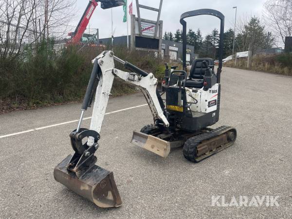 Gravemaskine Bobcat E10 med skovlpakke