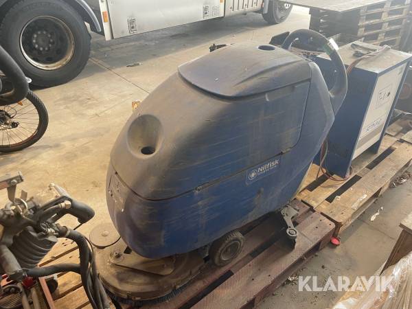 Gulvvasker Nilfisk Scrubtec 553 BL