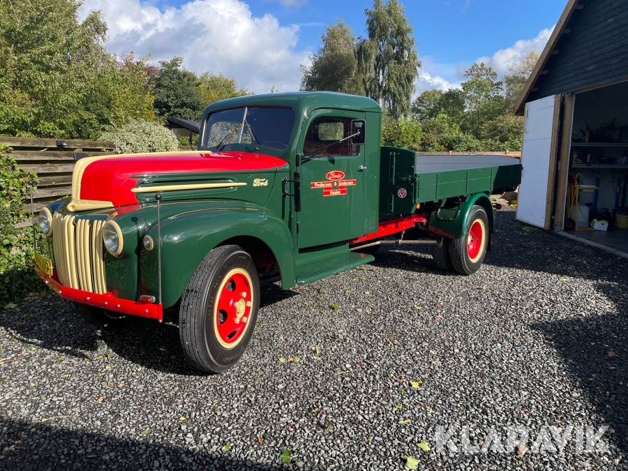 Veteranbil Ford Jailbar V8 