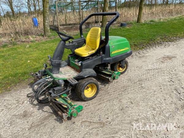 Græsslåmaskine John Deere 2500 A