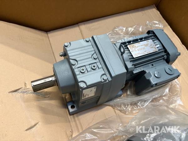 Gearmotor SEW-Eurodrive R47 DRN71M6 8 styk