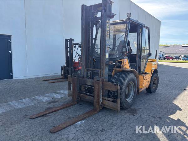 Truck Heden 7440