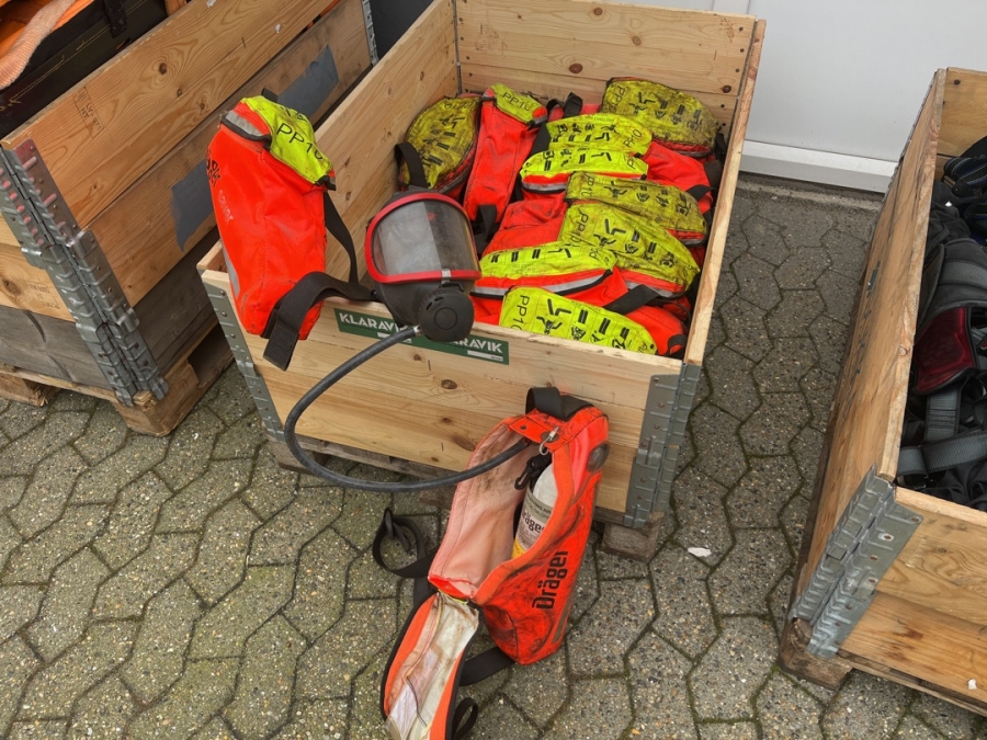 Flugtmasker med flaske