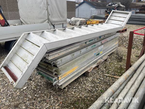 Stillads platform + trappe Haki + jumbo