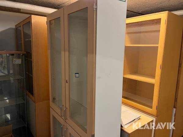 Skabe med glaslåger 6 styk