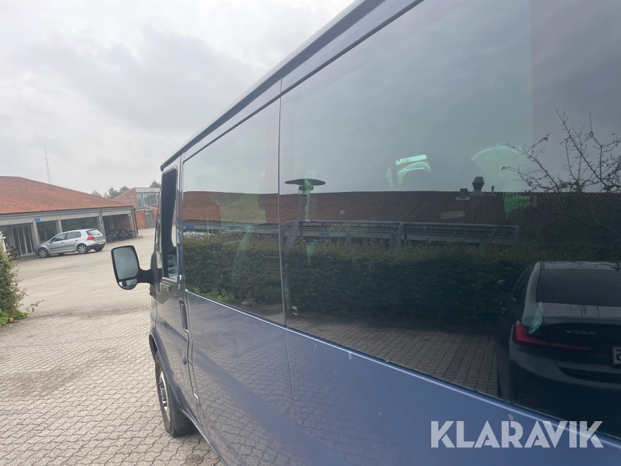 Minibus Ford Transit kombi 2.2 TDCI