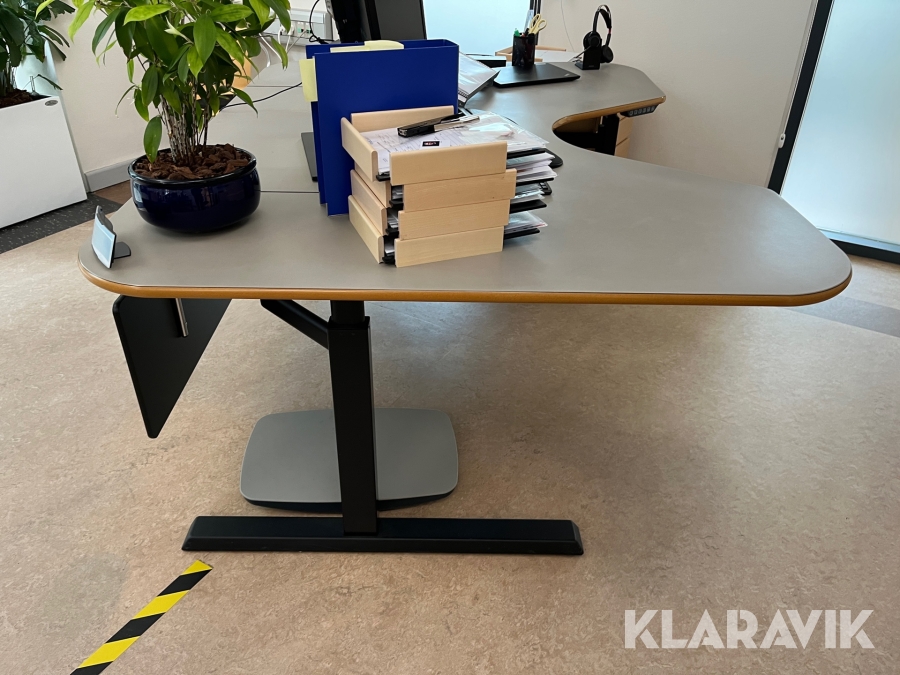Hæve/Sænke borde 2 styk