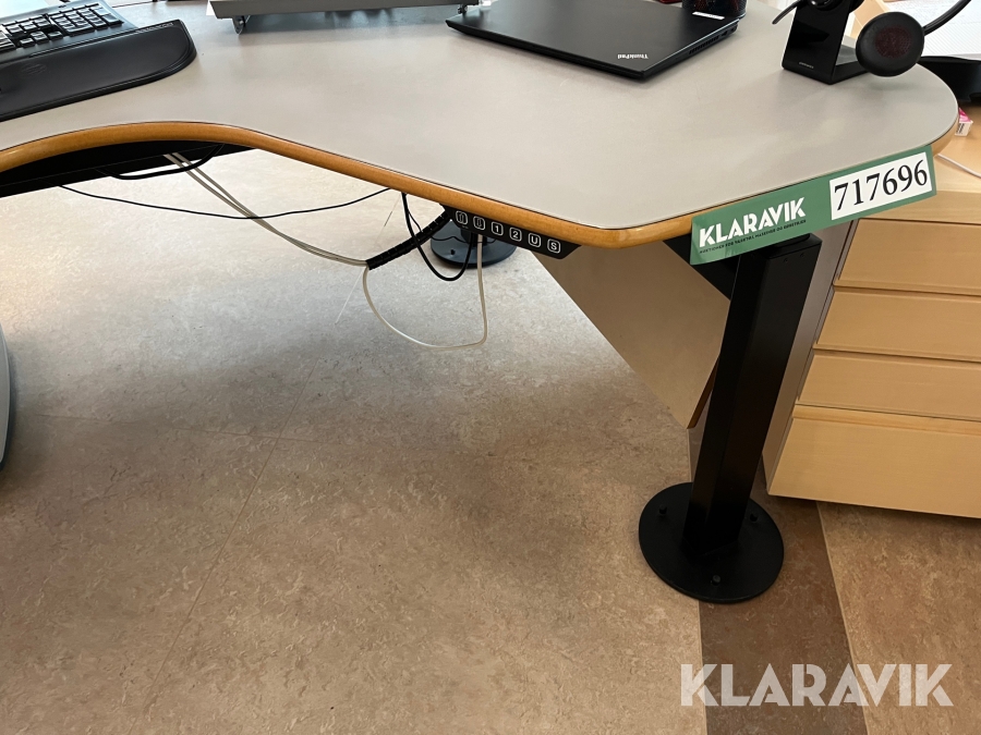 Hæve/Sænke borde 2 styk
