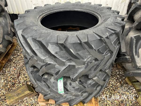 Traktordæk Trelleborg 480/65R28 - 2 styk