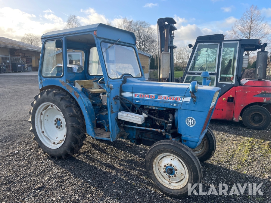 Veteran Traktor Ford 2000