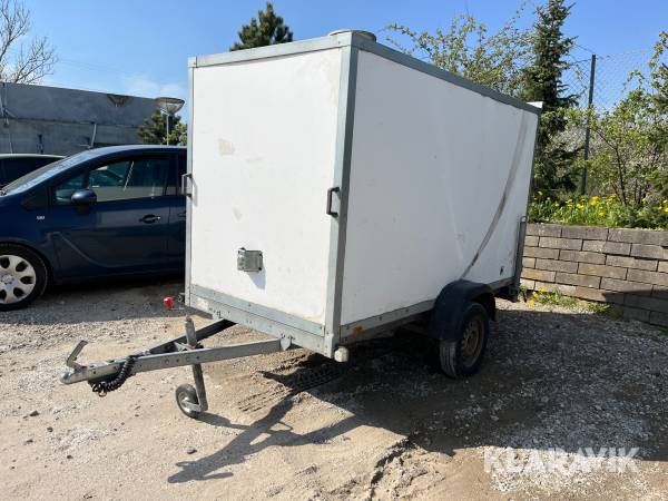 Lukket trailer Brenderup 750kg