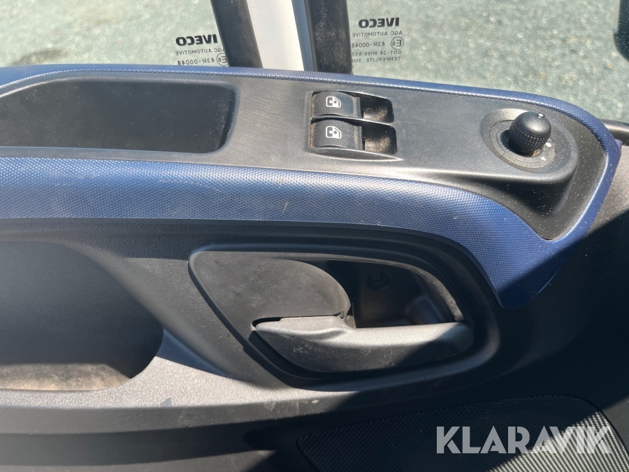 Ladbil Iveco 35C18 3,0 D WB 4100, AUT