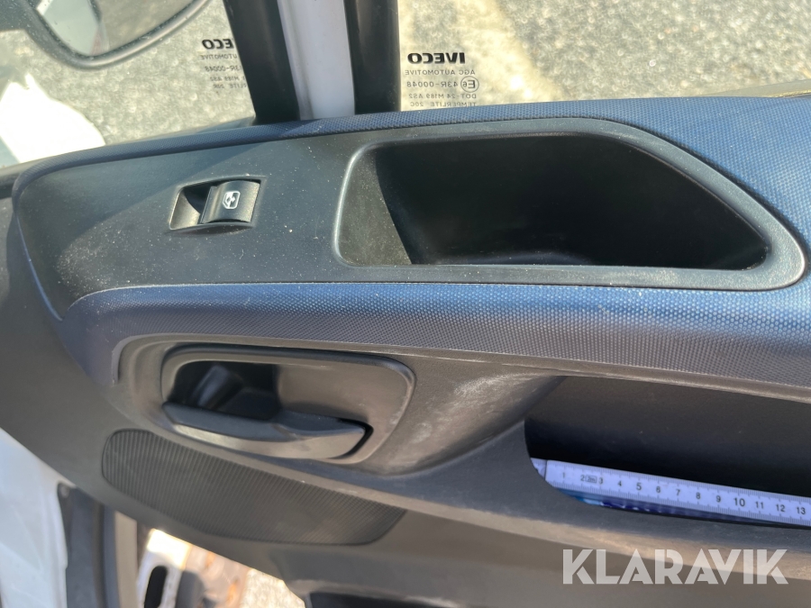 Ladbil Iveco 35C18 3,0 D WB 4100, AUT