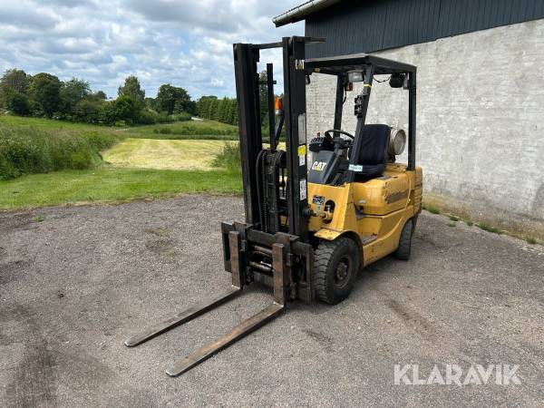 Gas truck Caterpillar GP13
