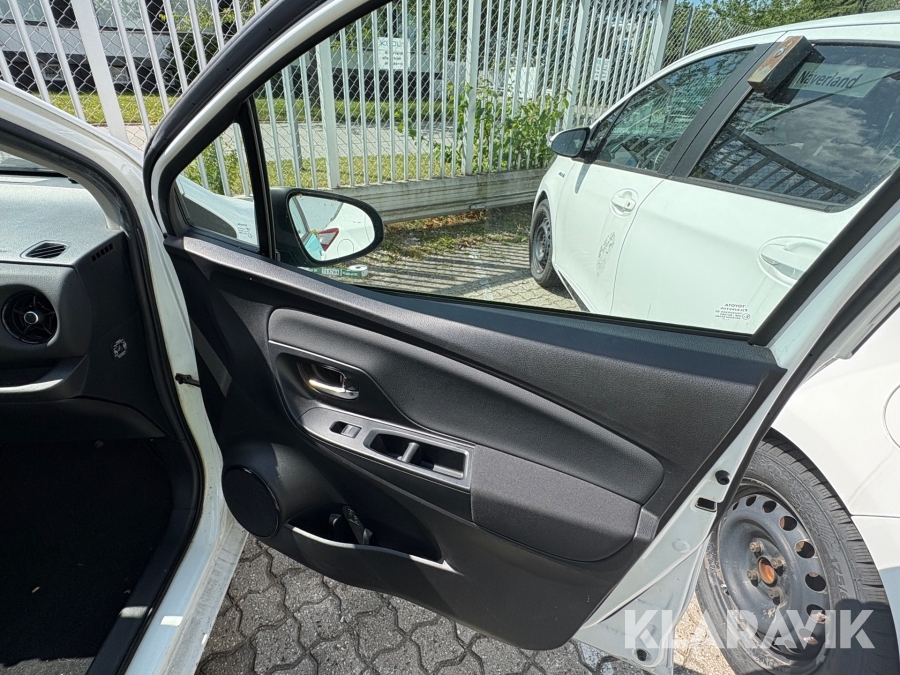 Varebil Toyota Yaris Van 1.4D-4D