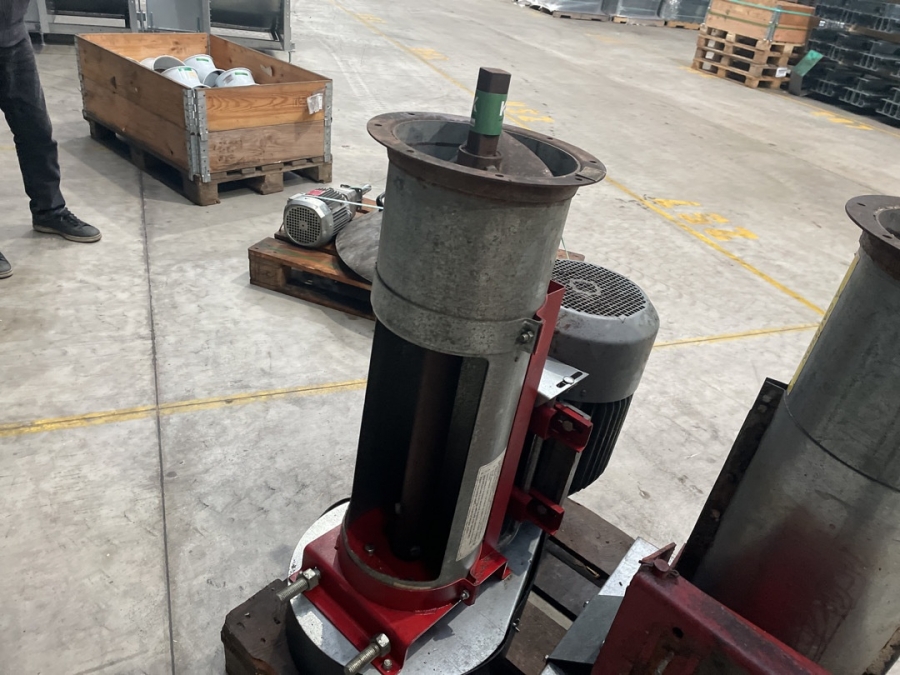 1 stk Lige trækstation til Almas silo