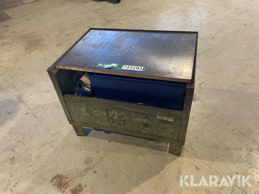 Opbevarings bord B&O med indhold