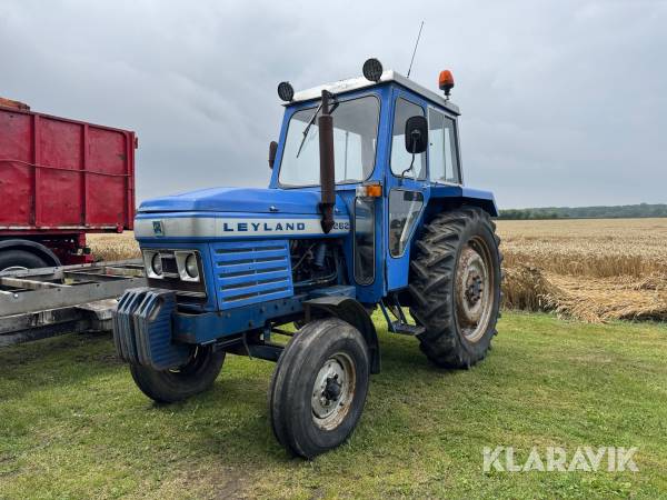 Traktor British Layland 262