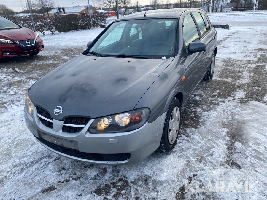 Nissan Almera 1,8