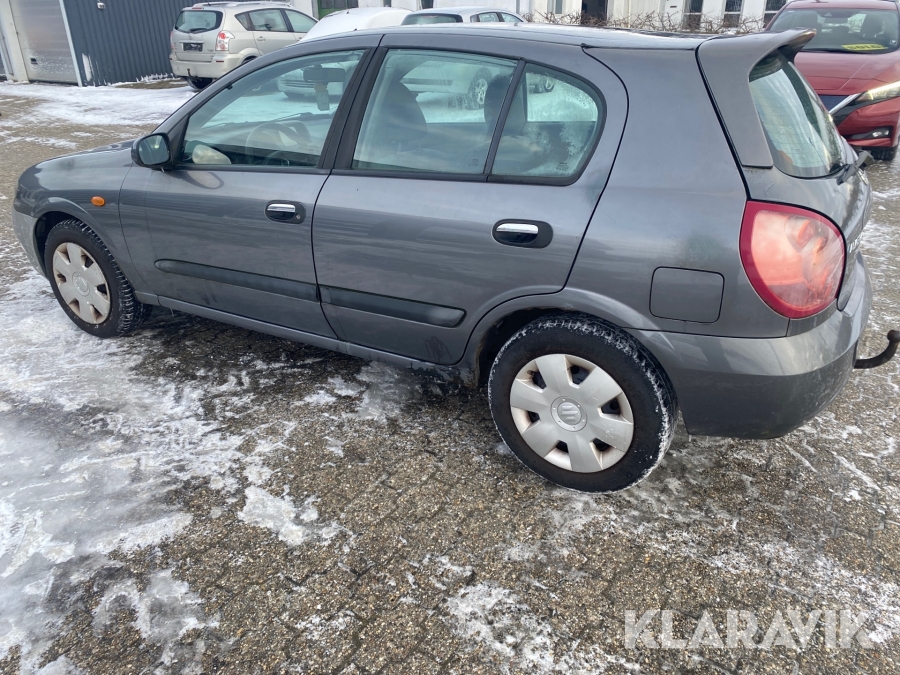 Nissan Almera 1,8