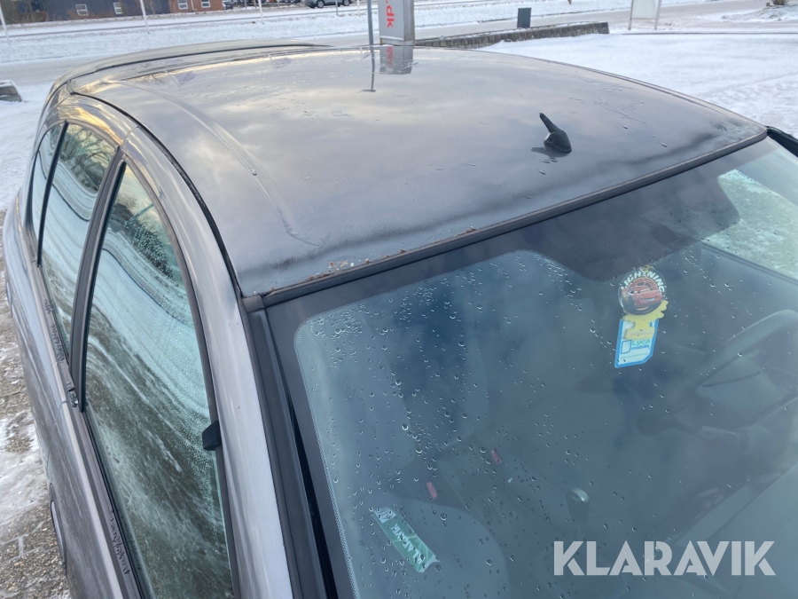 Nissan Almera 1,8