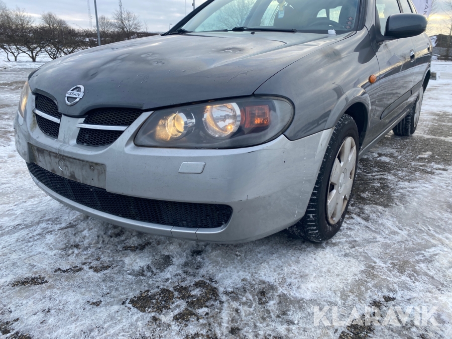 Nissan Almera 1,8