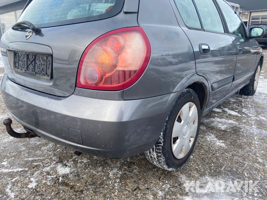 Nissan Almera 1,8