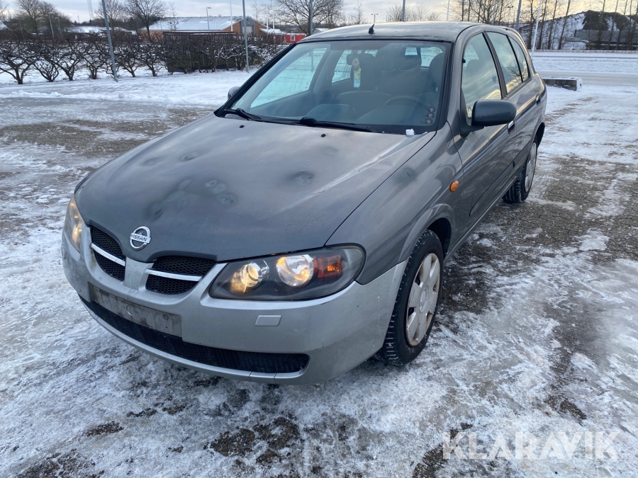 Nissan Almera 1,8