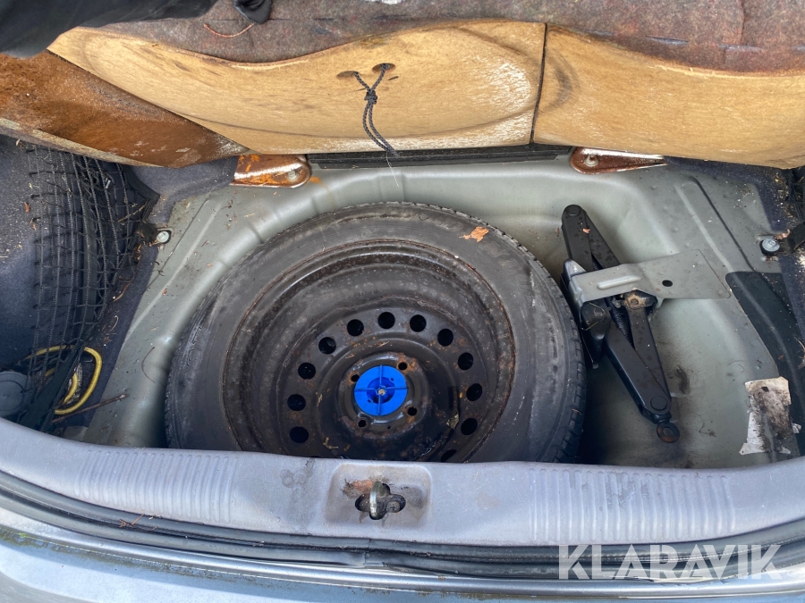 Nissan Almera 1,8