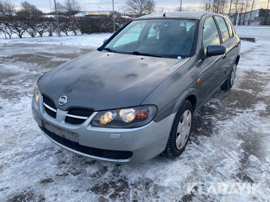 Nissan Almera 1,8