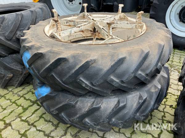 Tvillingehjul Goodyear 13.6/12R38 2 styk