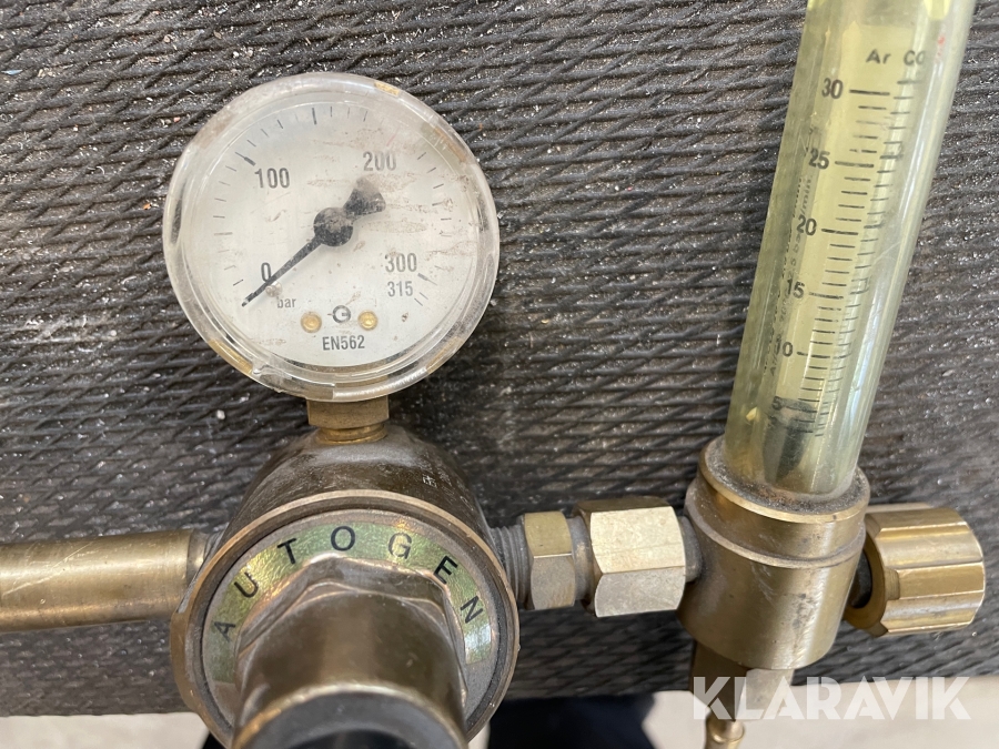 Manometer til Autogen og Gloor, Rødovre, Klaravik auktioner