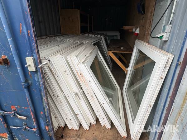 Vinduer 80 styk Lot