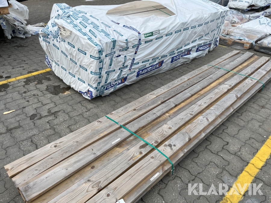 Beklædning terrassebrædder 300 x 14 cm