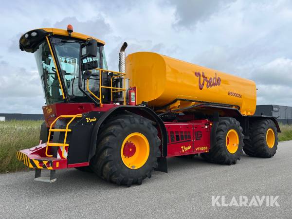 Selvkørende gyllevogn Vredo VT4556