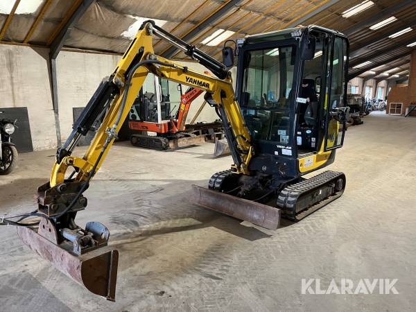 Minigraver Yanmar SV18