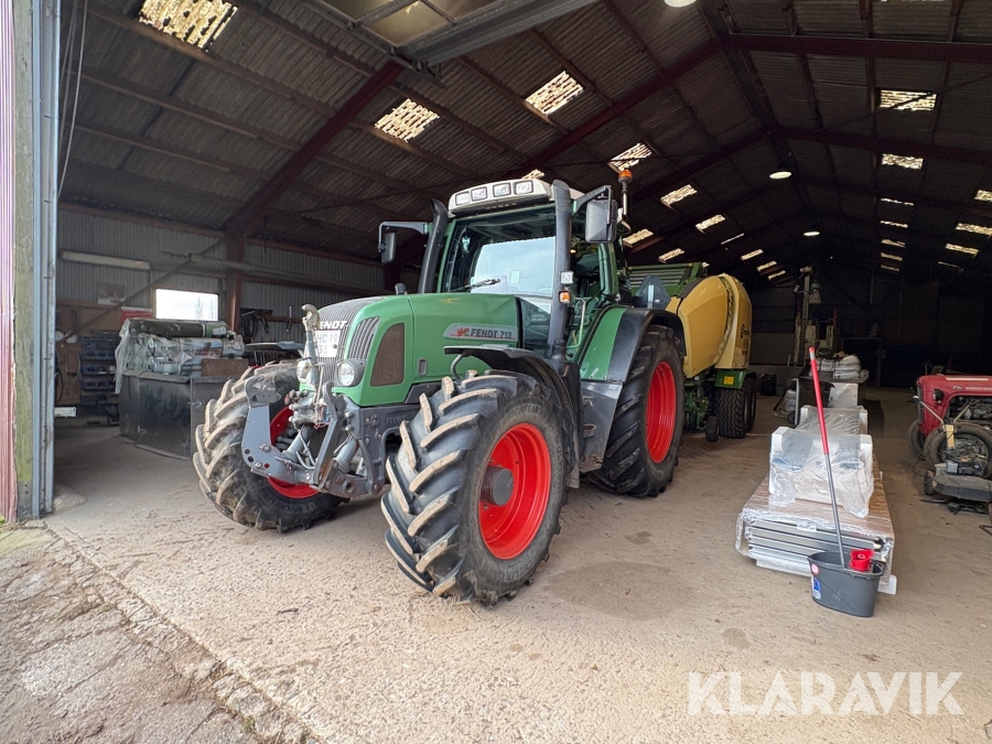 Traktor Fendt 712 vario